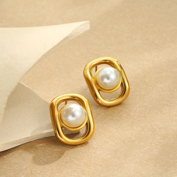 14K Gold Plated Statement Earrings*Pearl Everyday Earrings*Old Money Style*SL - Picture 4 of 5